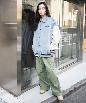 デニム淡加工 モデル：161cm L着用