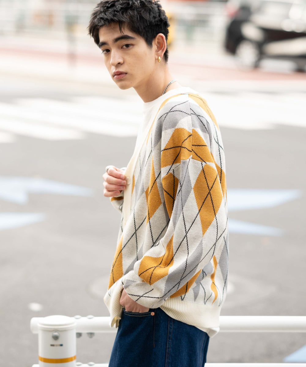 ホワイトチェック1　モデル：180㎝　L着用