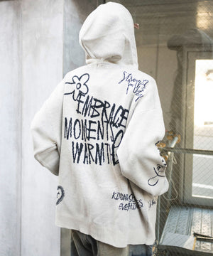 ホワイト 　モデル：161㎝　M着用