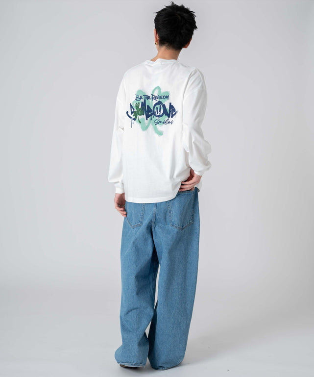 柄8 ホワイト モデル：180㎝　L着用