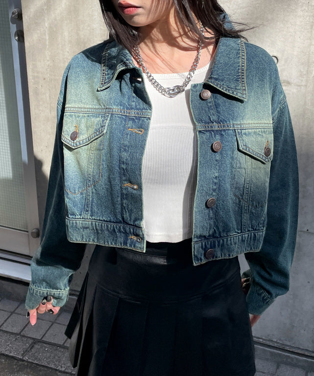 デニム中濃加工 モデル：160cm F着用