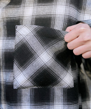 裏毛フードチェックシャツ