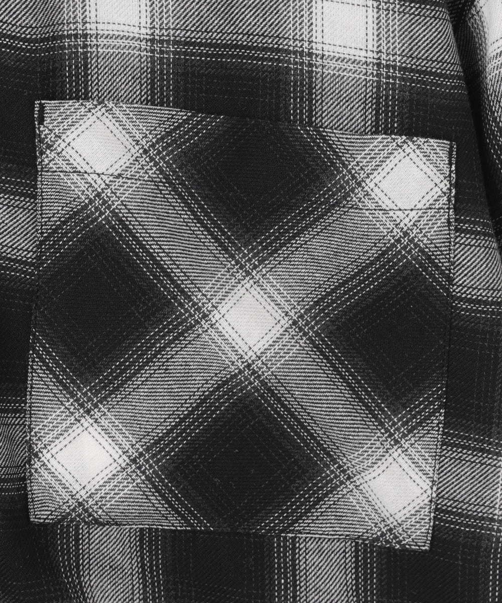 裏毛フードチェックシャツ