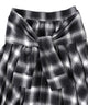 チェックシャツラップスカート
