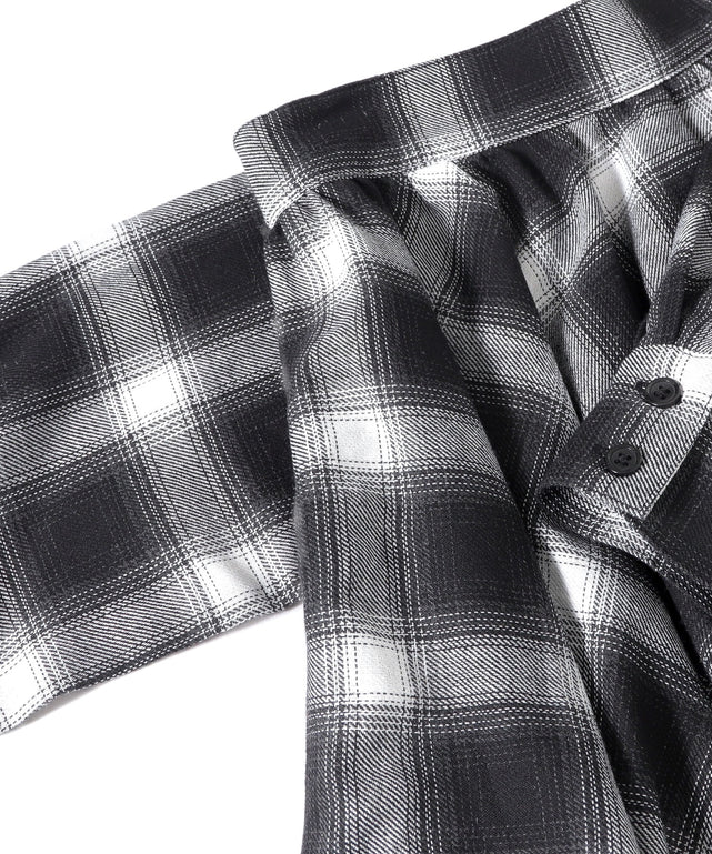 チェックシャツラップスカート