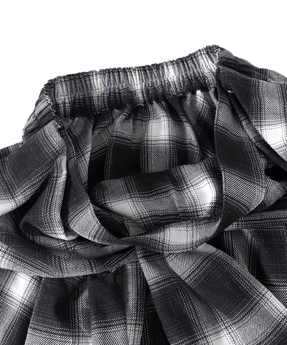 チェックシャツラップスカート