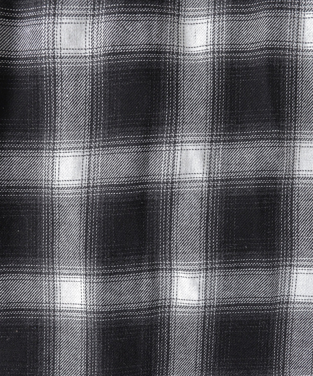 チェックシャツラップスカート