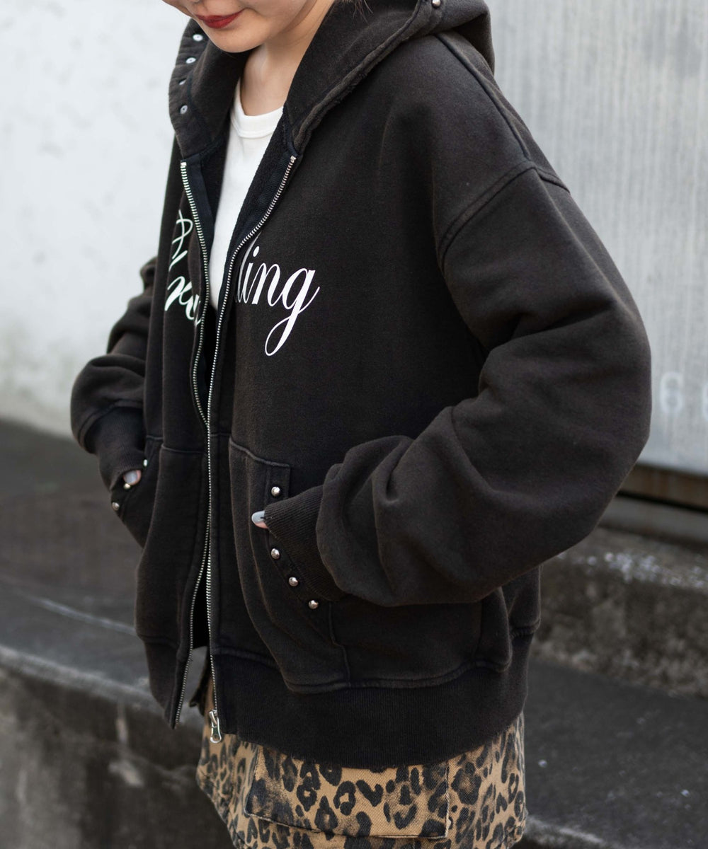 ブラウン モデル：155cm F着用