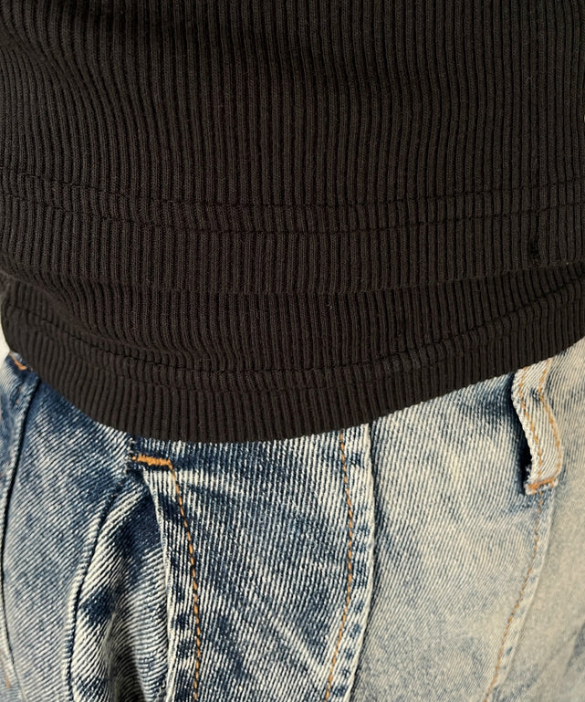 ヴィンテージライクレースアップトップス