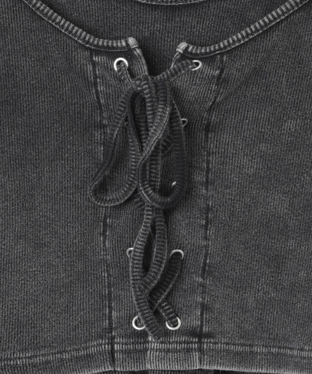 ヴィンテージライクレースアップトップス