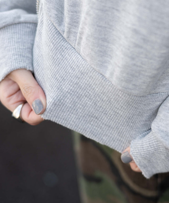 ダメージショートジップパーカー