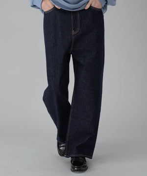 デニムインディゴ モデル：178cm L着用