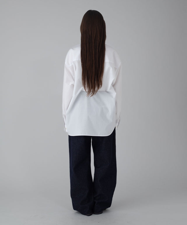 デニムインディゴ モデル：162cm M着用