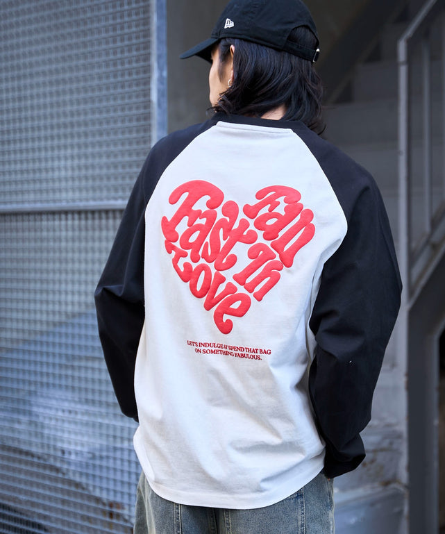 ホワイト  モデル:175cm L着用