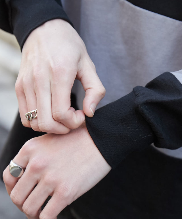 グラフィックラガーシャツ