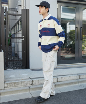 オフホワイト モデル：180cm L着用