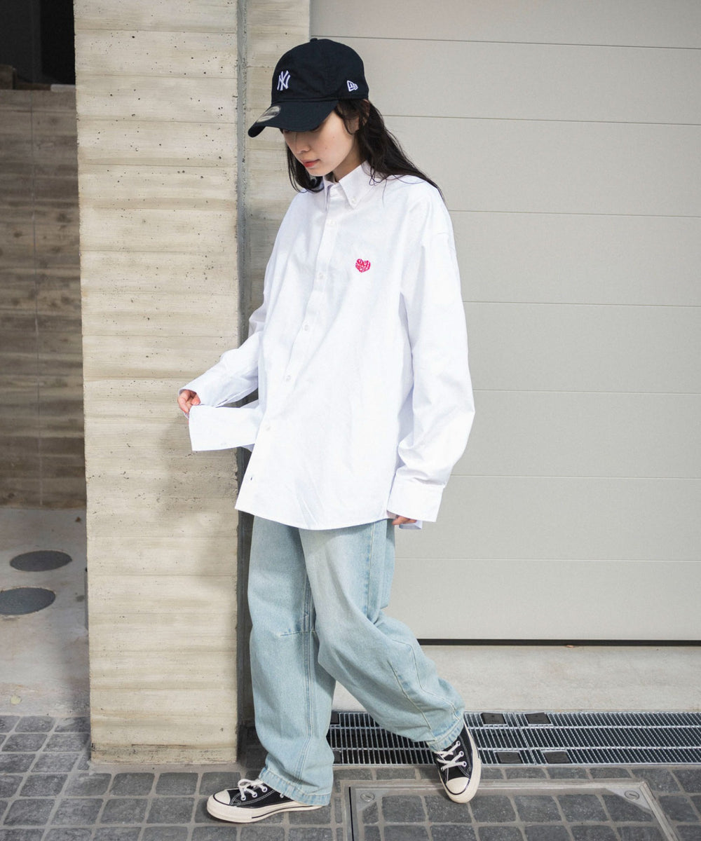 ホワイト  モデル：161cm L着用