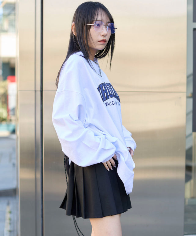 ホワイト 　モデル:159cm L着用