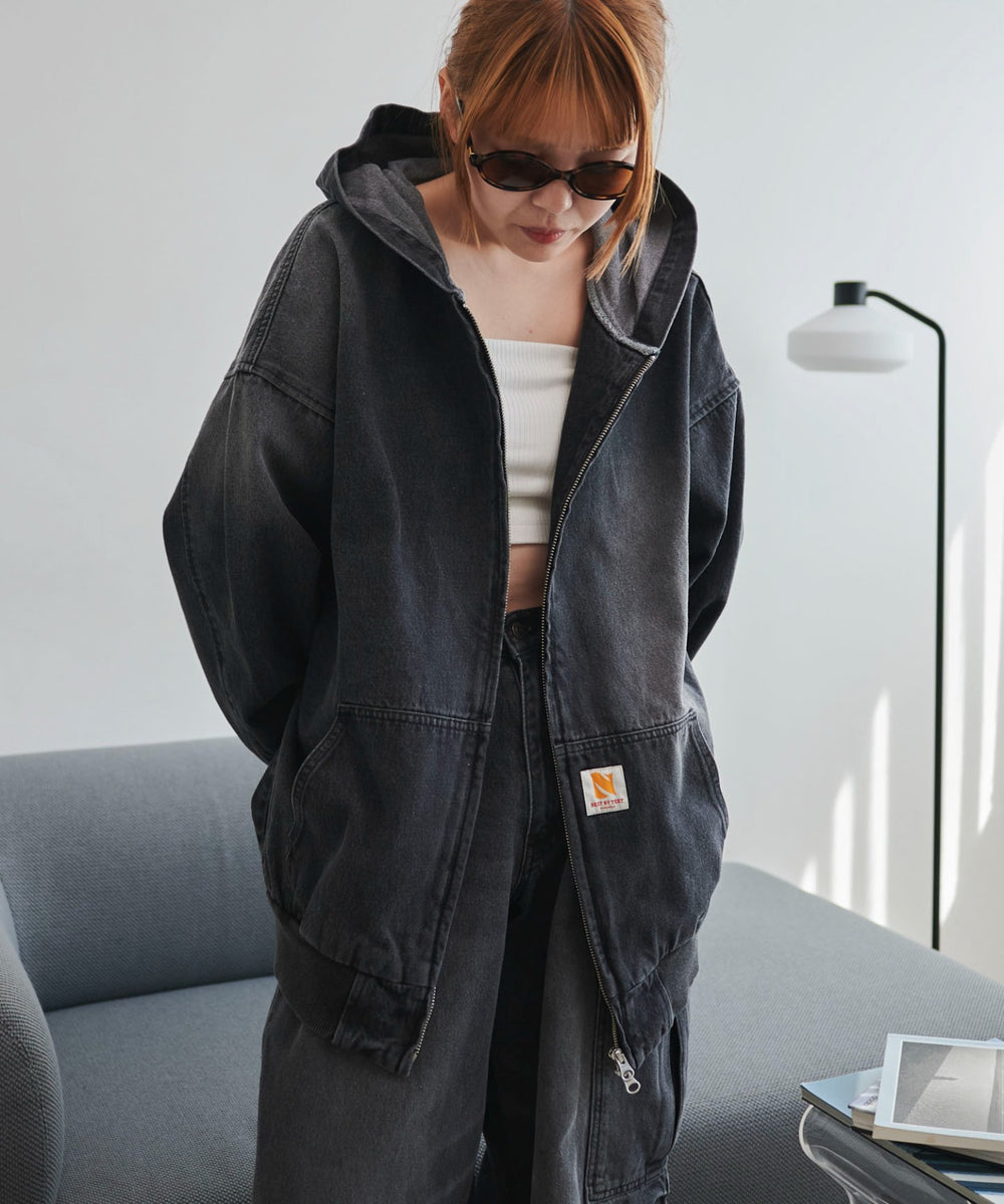 ブラック(ブラックオーバーダイ)　モデル:155cm F着用