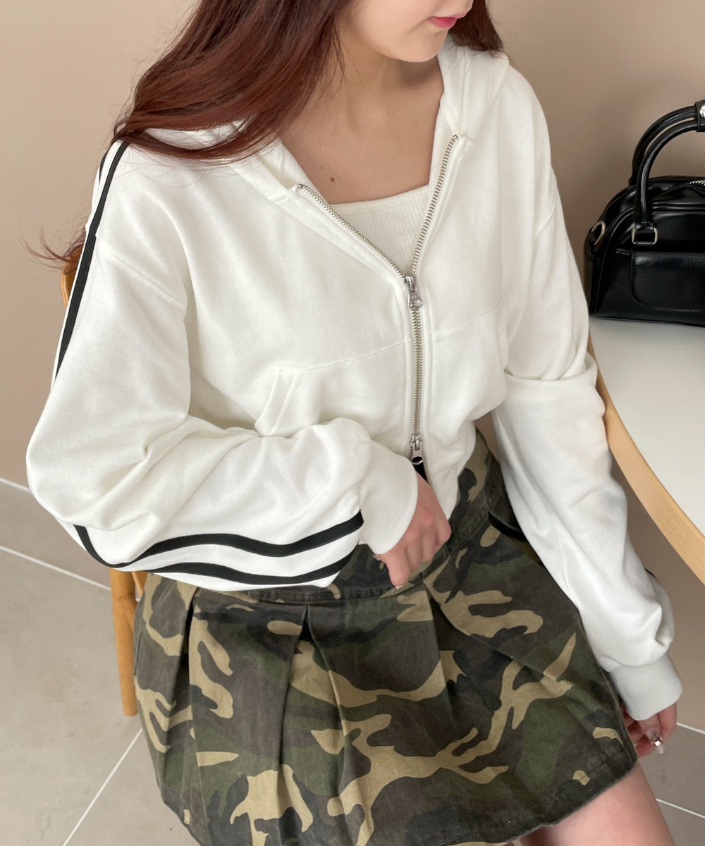 ホワイトソノタ モデル：160cm F着用