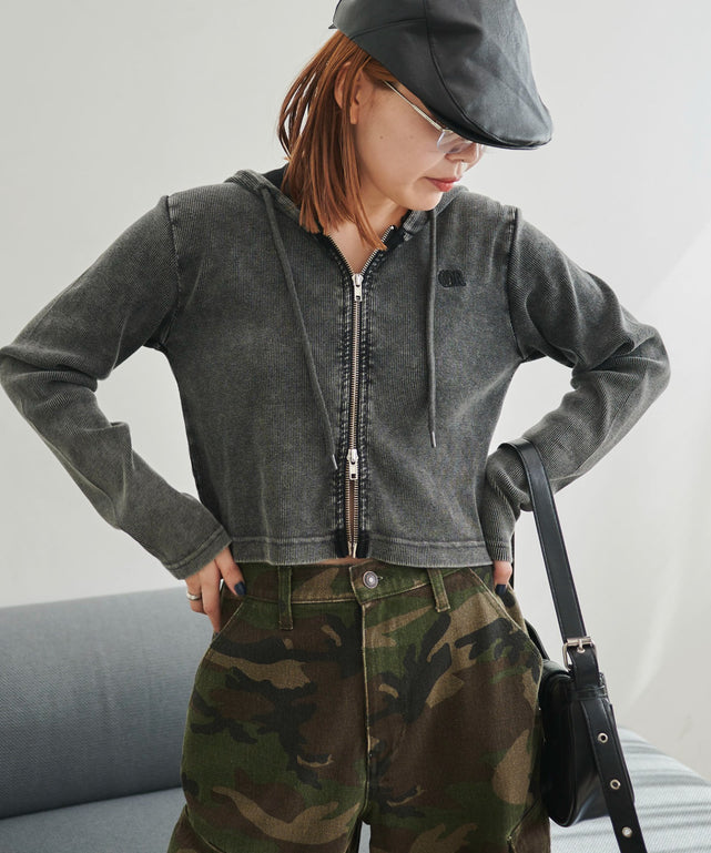 ブラック　モデル:155cm F着用