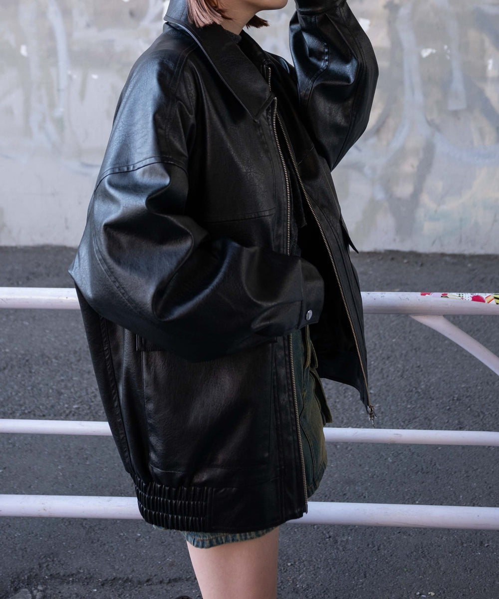 ブラック　モデル:155cm M着用