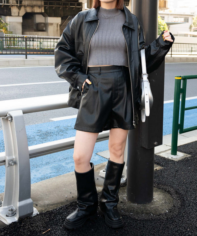 ブラック モデル：155cm M着用