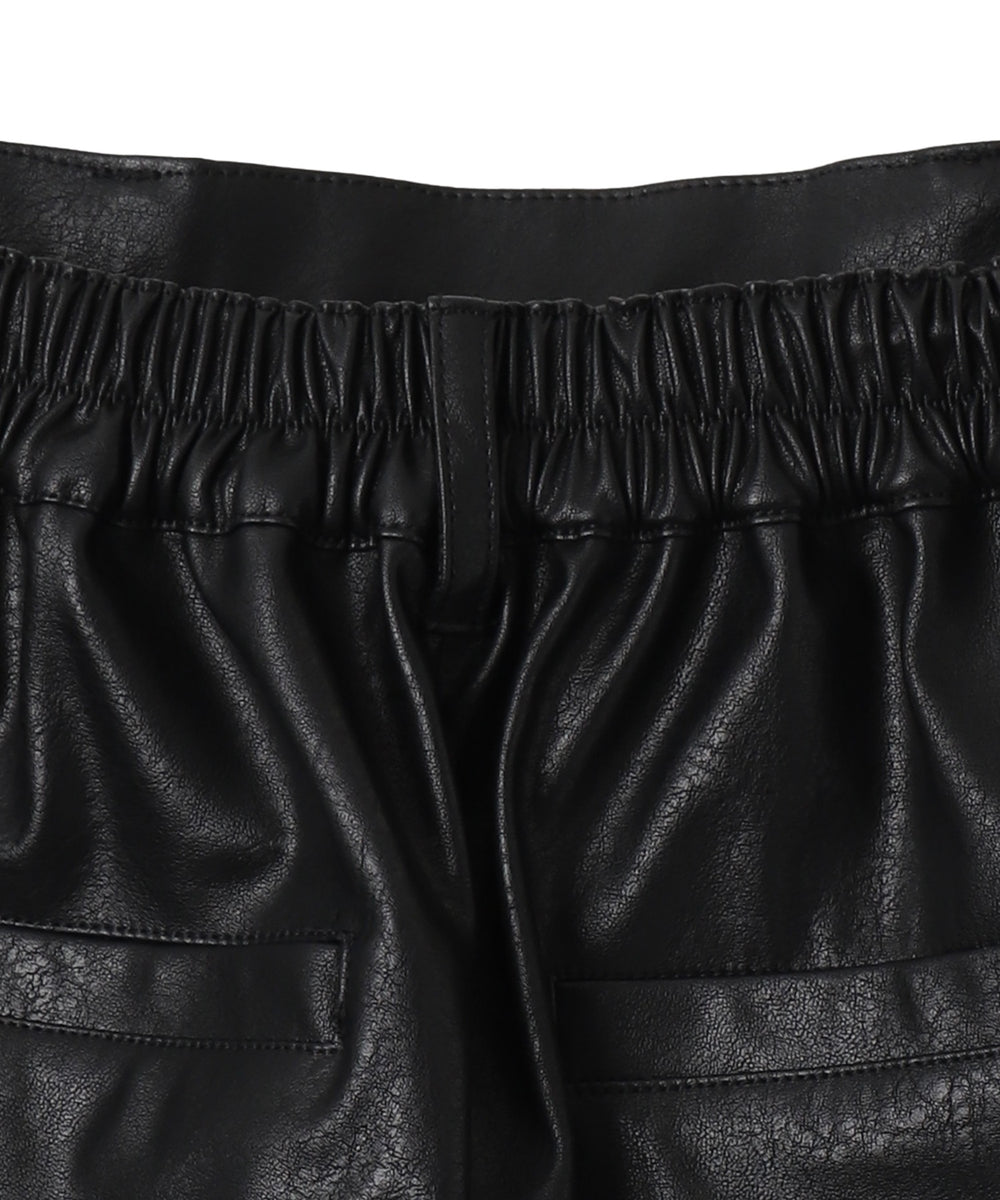 ヴィンテージライク合皮ショートパンツ