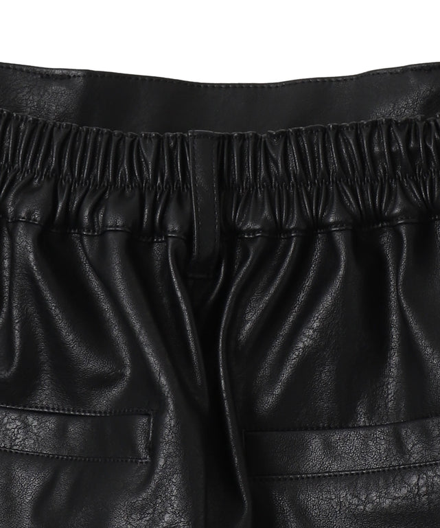 ヴィンテージライク合皮ショートパンツ