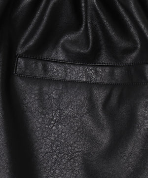 ヴィンテージライク合皮ショートパンツ