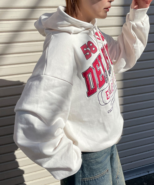 ホワイトアイボリー モデル：155cm F着用