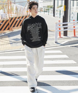 ブラック モデル：180cm L着用