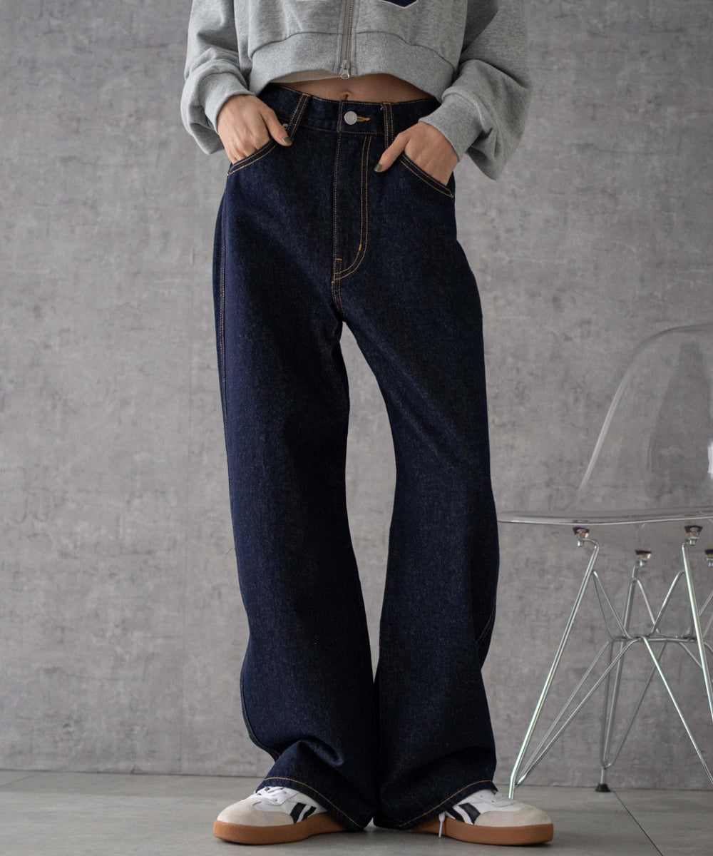 デニムインディゴ　モデル：161cm M着用