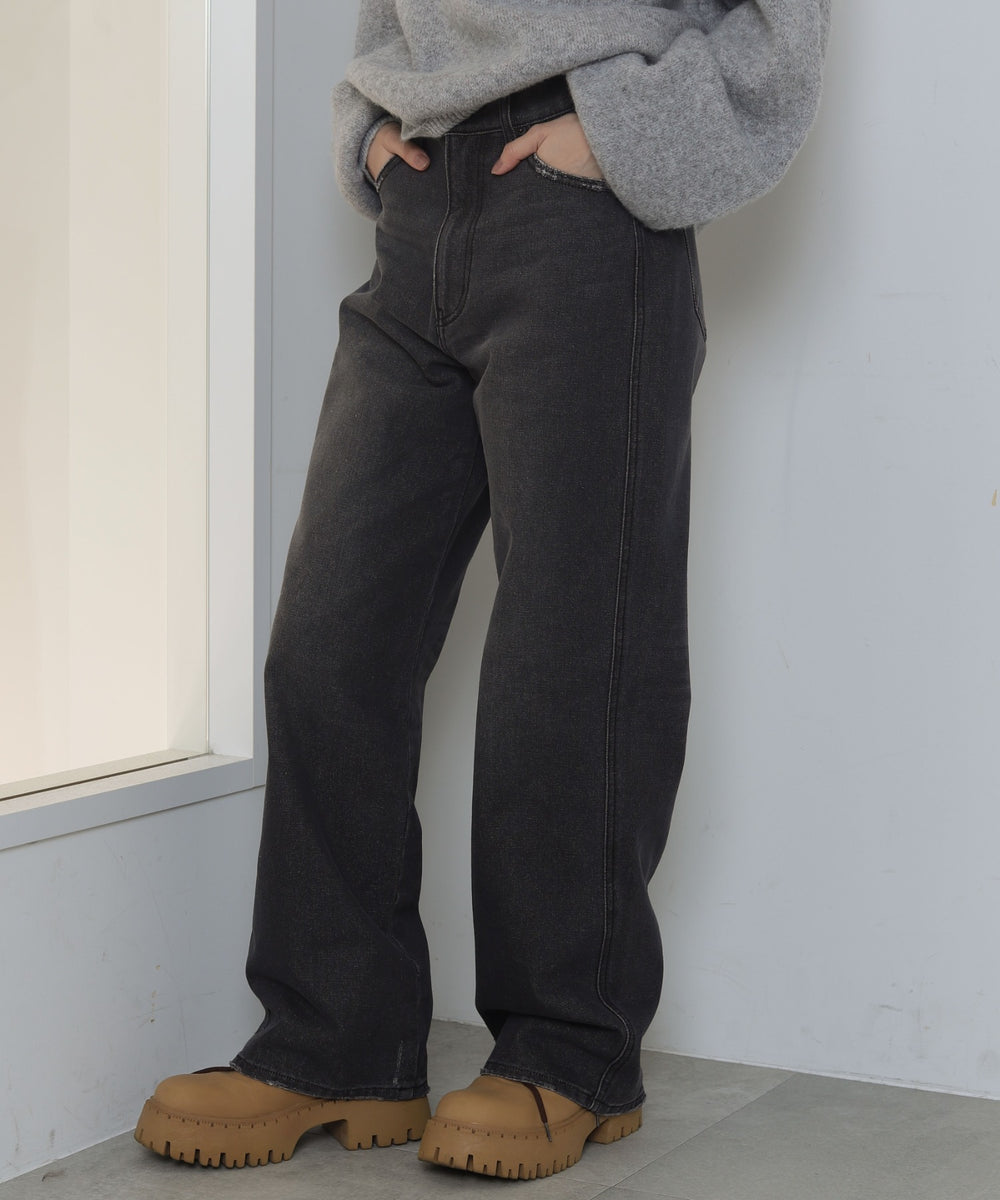 ブラック　モデル：163cm M着用