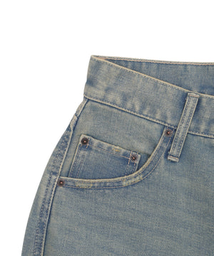 ストレートデニムパンツ