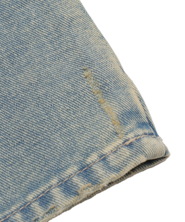 ストレートデニムパンツ