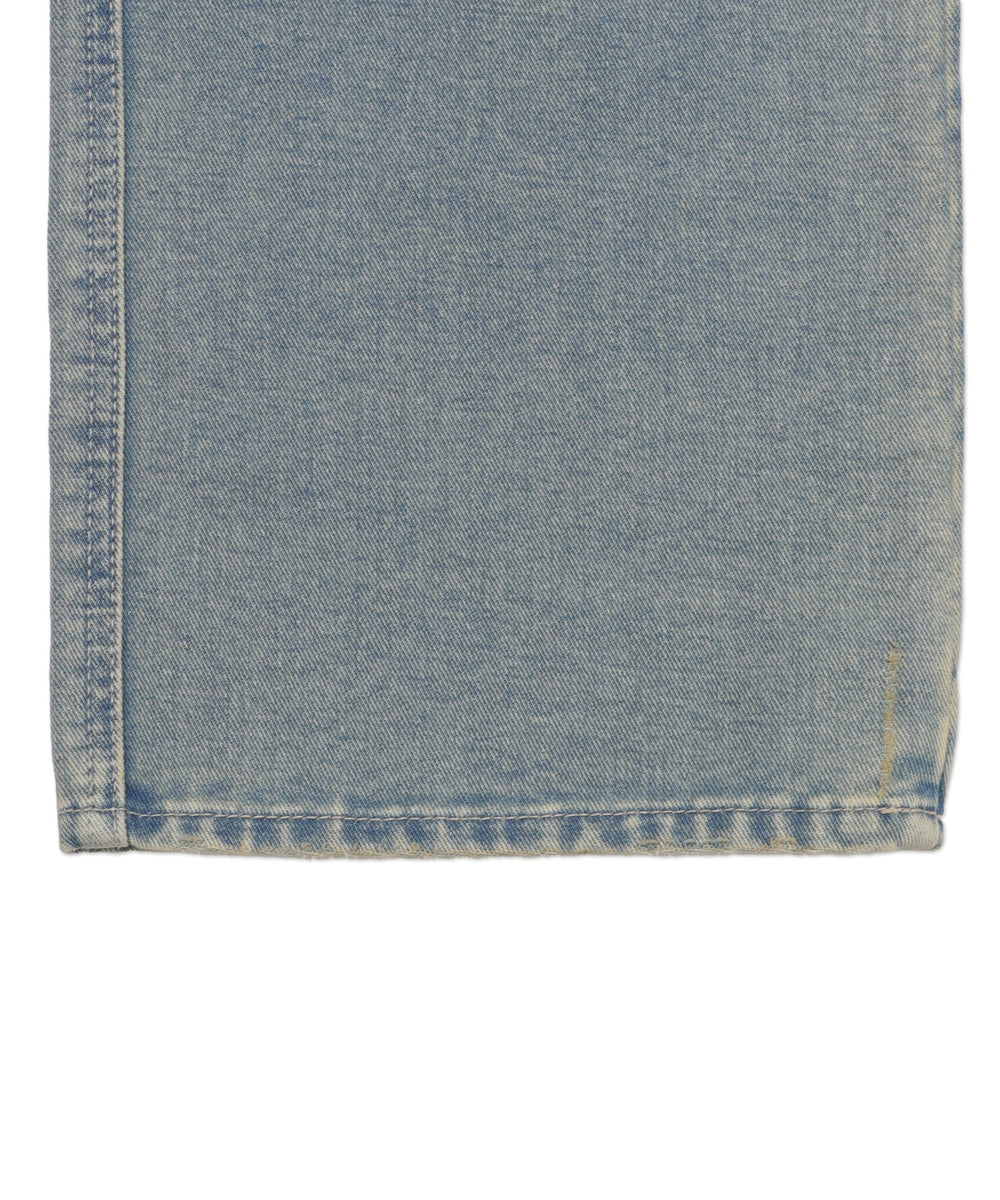 ストレートデニムパンツ