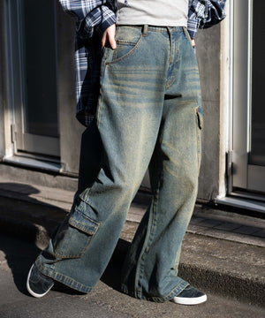 デニム中濃加工 モデル：155cm M着用