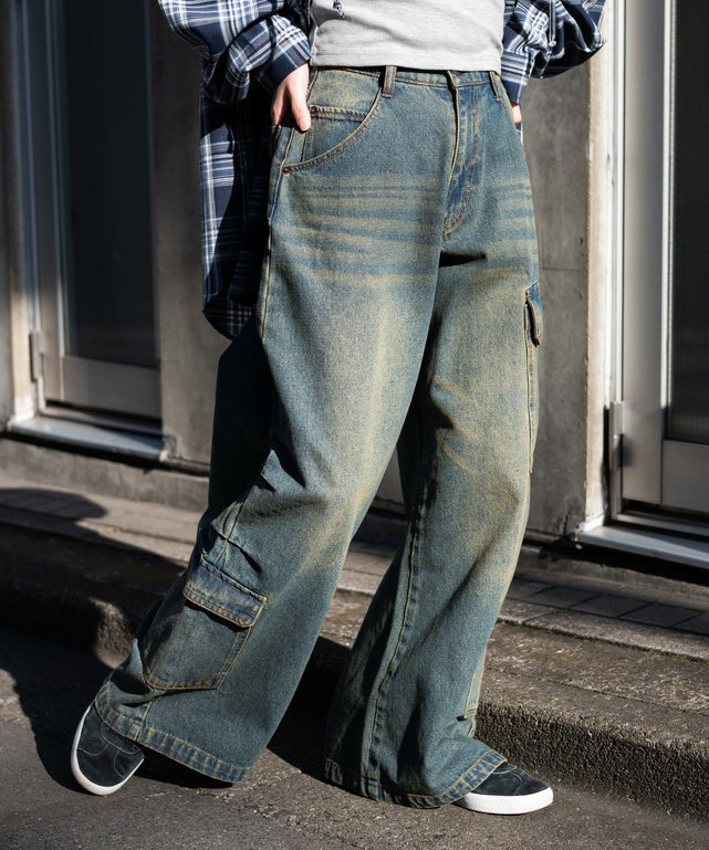 デニム中濃加工 モデル：155cm M着用