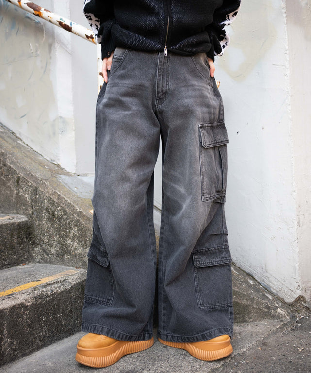 ブラック モデル：155cm M着用