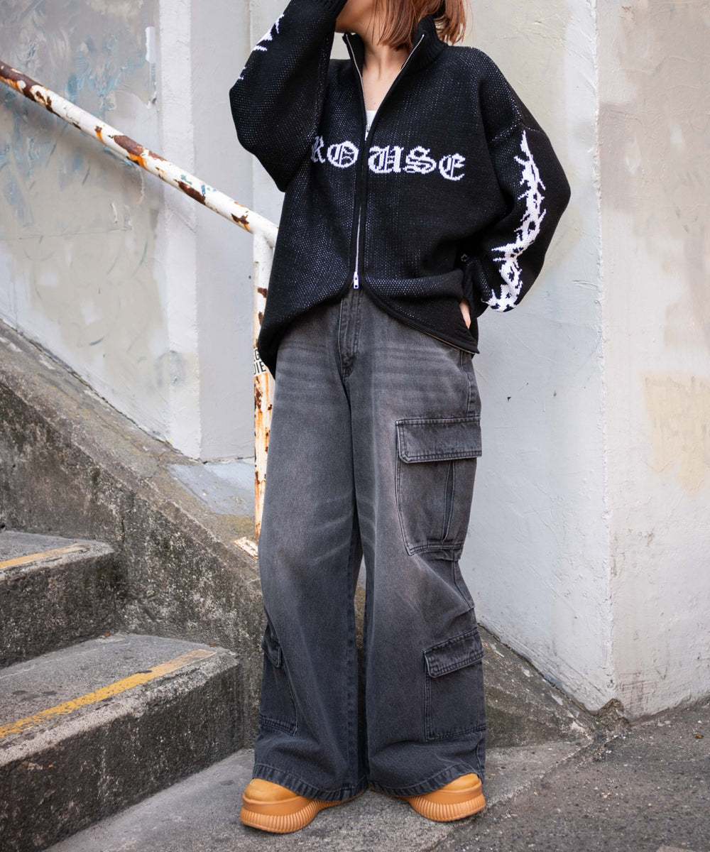 ブラック モデル：155cm M着用