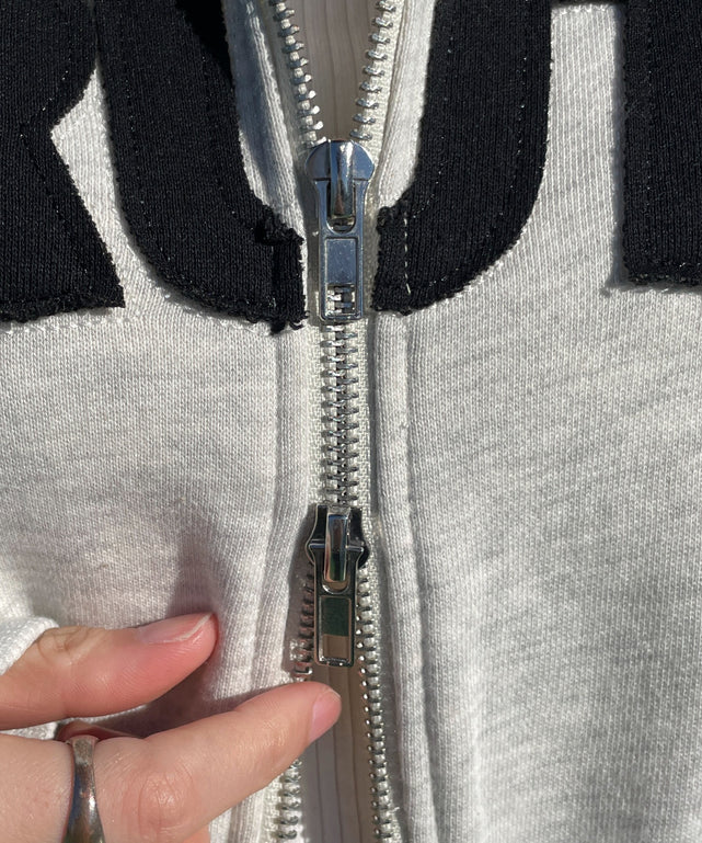 ロゴZIPショートパーカー