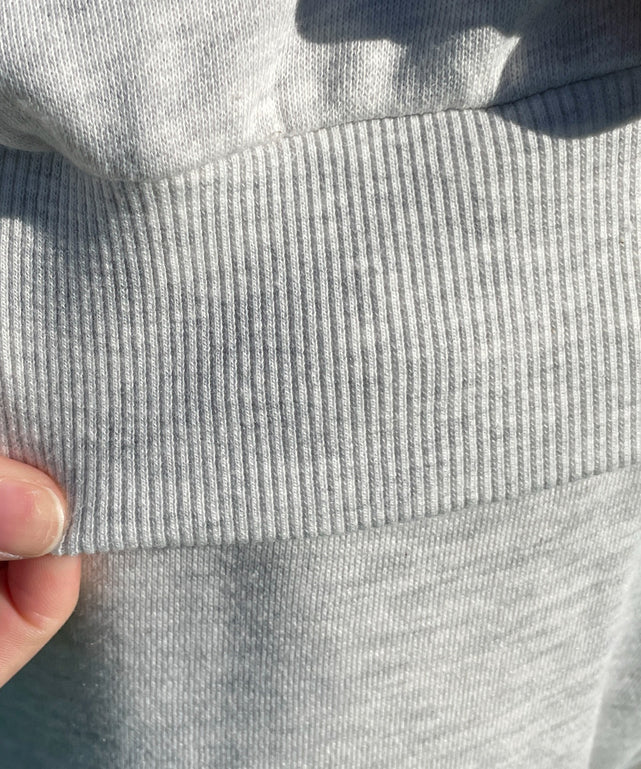 ロゴZIPショートパーカー