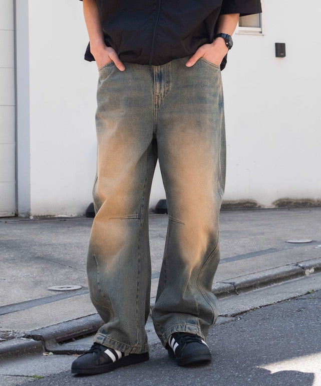 デニム淡加工 モデル：175cm L着用