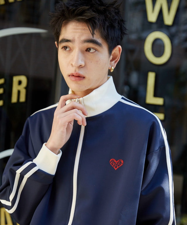 ネイビー 　モデル:180cm L着用