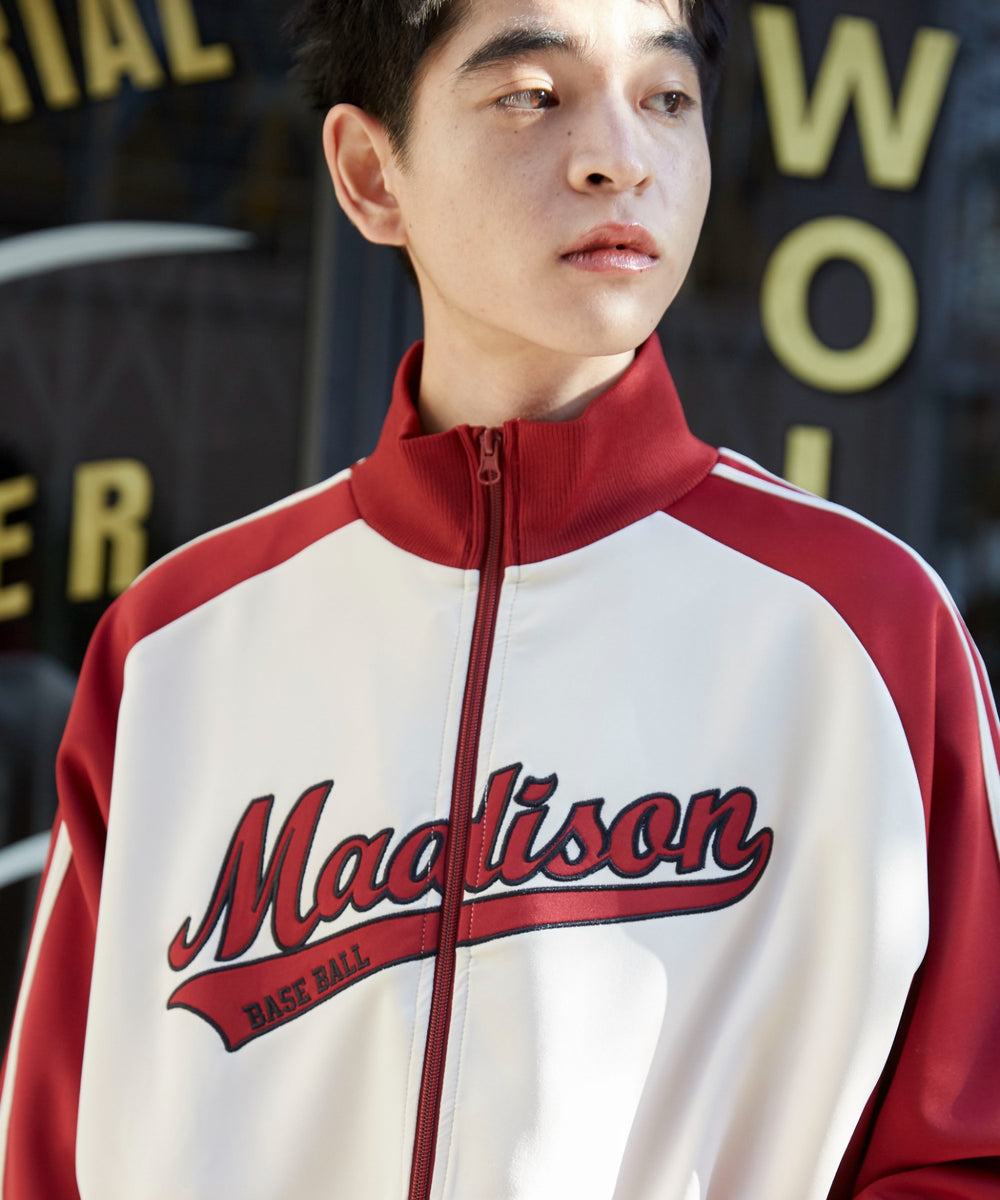 ワイン　モデル:180cm L着用