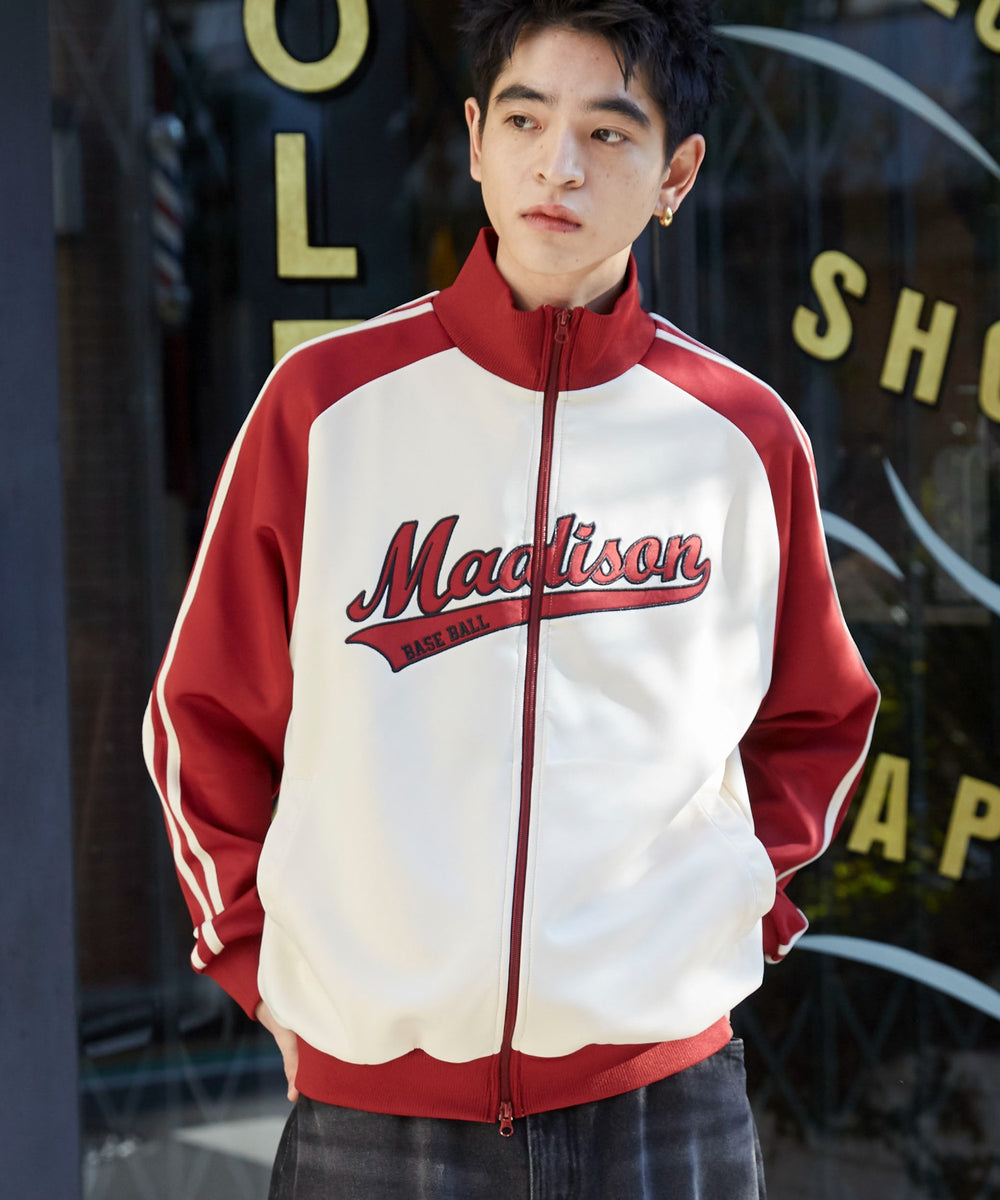 ワイン　モデル:180cm L着用