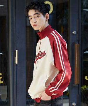 ワイン　モデル:180cm L着用