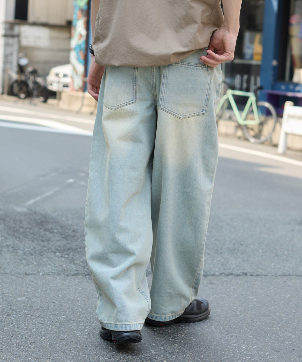 デニム淡 モデル：180cm L着用