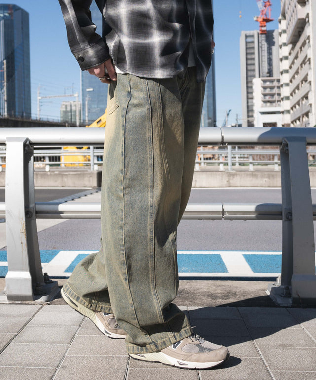 デニム淡加工 モデル：180cm L着用